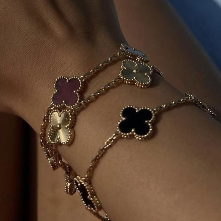 CLOVER BRACELETS