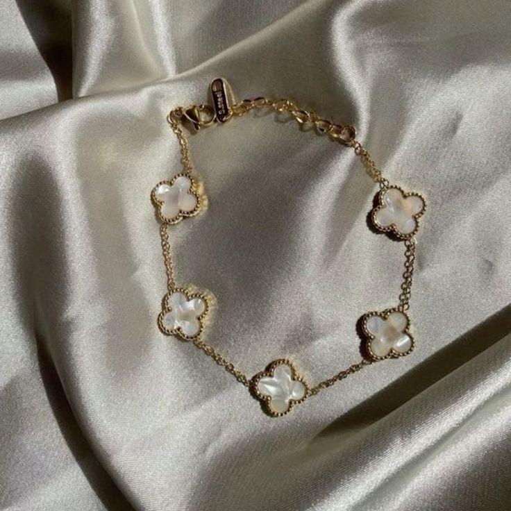 CLOVER BRACELETS